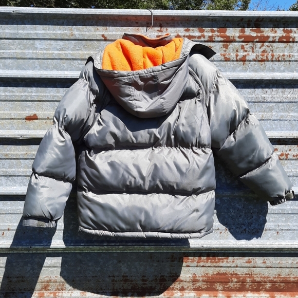 Vintage Style Heavy-duty Arizona Puffer Coat With Removable Sleeves and Hood - Picture 7 of 14